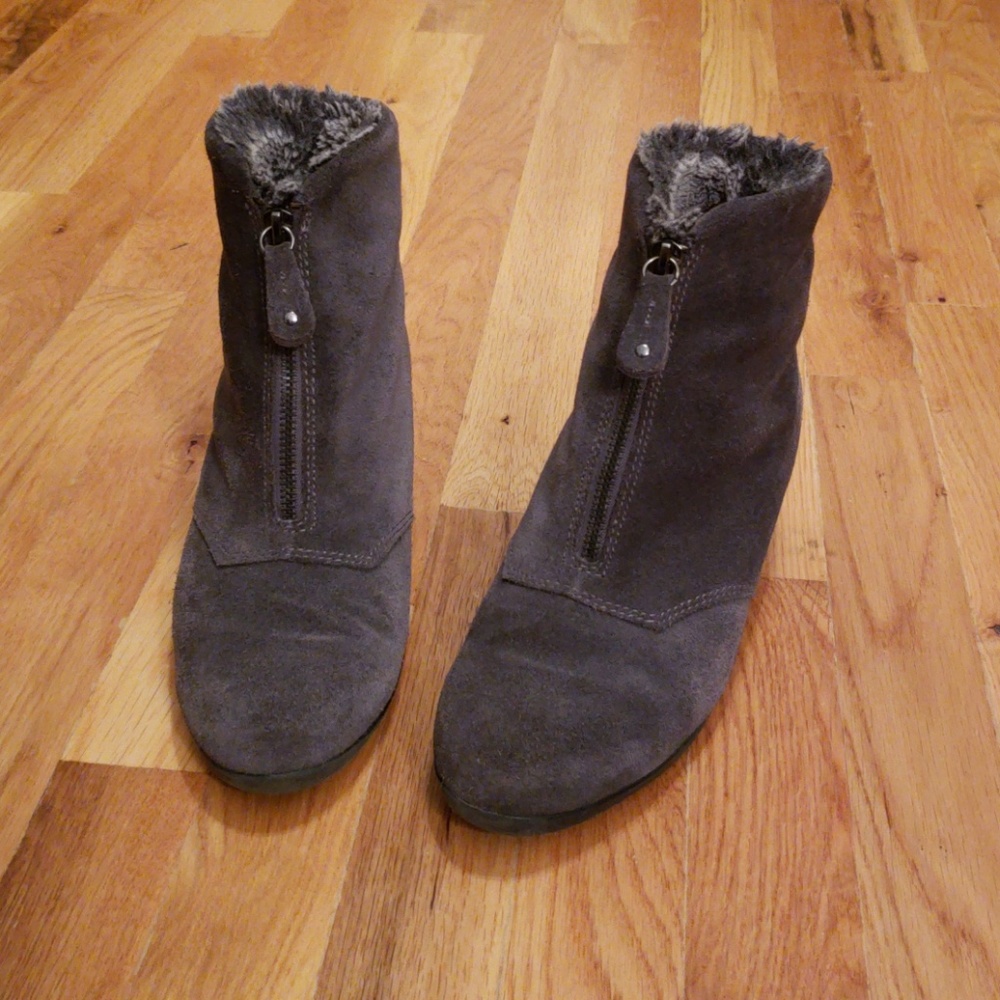Real Suede Leather Booties Sporto Brand Very Cute